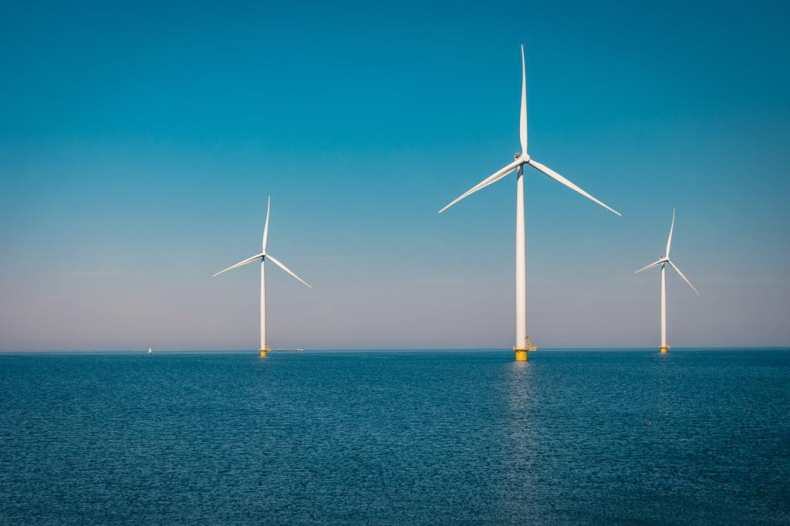 Rząd uwierzył w potencjał wiatru z morza – aukcje na offshore z 5 na 12 GW - ZielonaGospodarka.pl