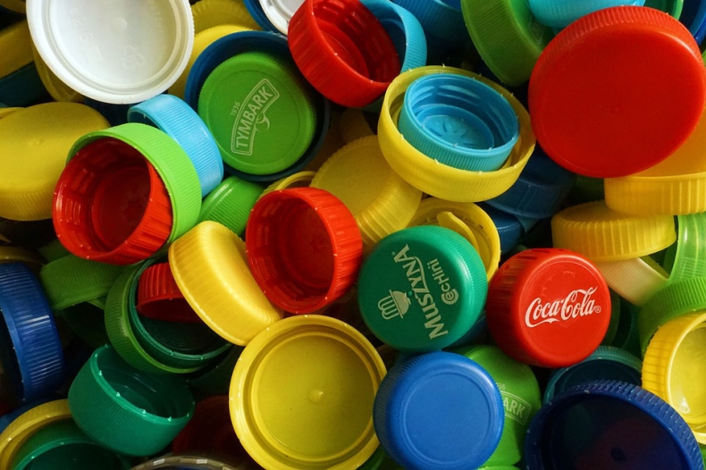 Ekspertka: szukanie nowych surowców, które mogłyby zastąpić plastik, to ogromne wyzwanie - ZielonaGospodarka.pl