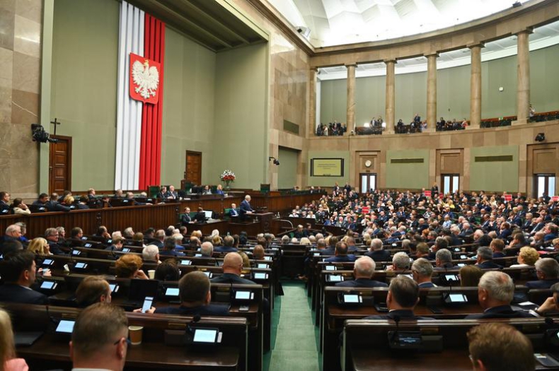 We wtorek rząd o dokumentach elektronicznych i szybszych decyzjach środowiskowych - ZielonaGospodarka.pl