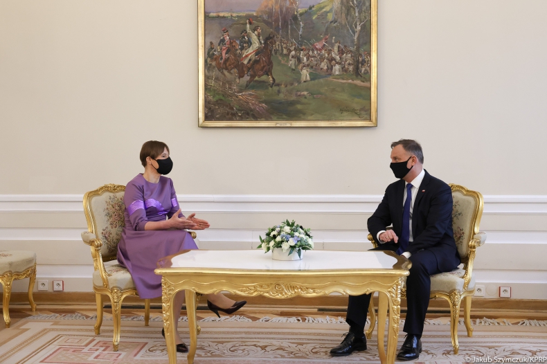 Transformacja energetyczna wśród tematów poruszanych z prezydent Kaljulaid przez Andrzeja Dudę - ZielonaGospodarka.pl