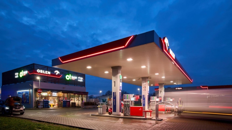 W Bydgoszczy PKN Orlen zbudował niemal samowystarczalną energetycznie stację paliw - ZielonaGospodarka.pl