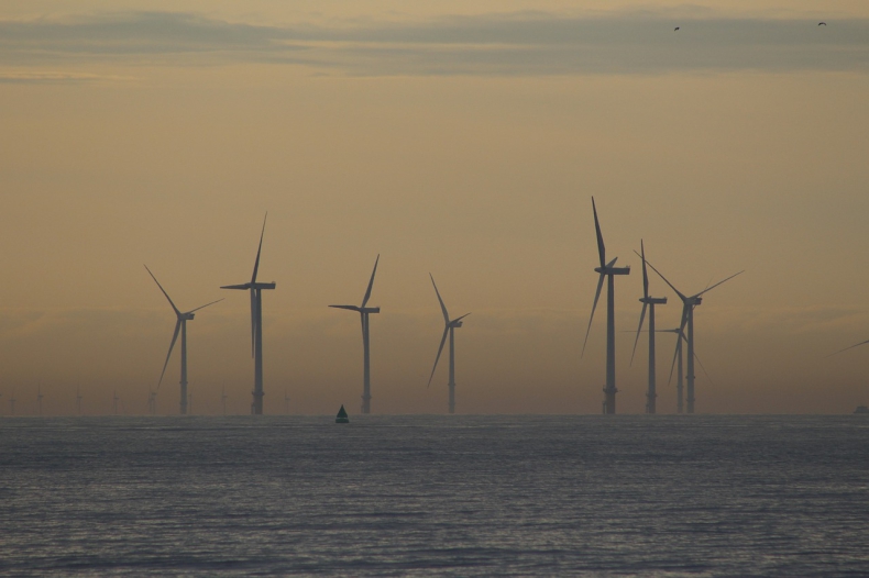 Pierwsze morskie farmy wiatrowe w Grecji zostaną zainstalowane w pięciu strefach na Morzu Egejskim - ZielonaGospodarka.pl
