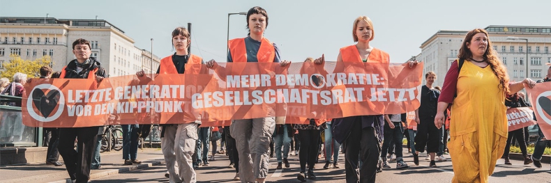 Aktywiści klimatyczni z grupy "Ostatnie Pokolenie" planują akcje skierowane przeciwko bogatym - ZielonaGospodarka.pl