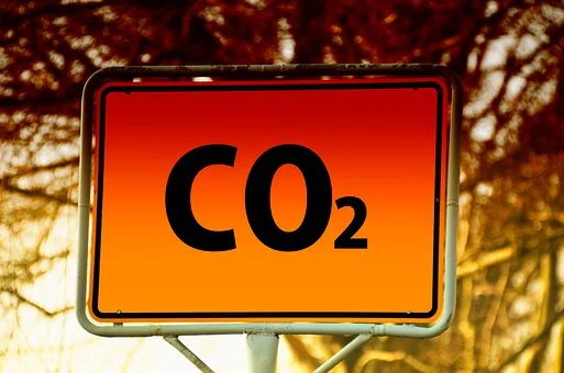 Rekordowy poziom CO2, metanu i sześciofluorku siarki w atmosferze. Bez zmian czeka nas katastrofa klimatyczna - ZielonaGospodarka.pl