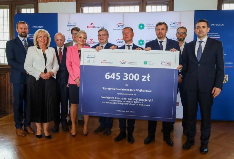 Spółki energetyczne wspierają powstanie Powiatowego Centrum Promocji Energetyki w Wejherowie - ZielonaGospodarka.pl