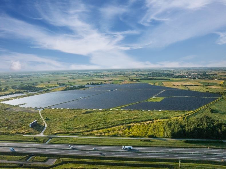 W Małopolsce uruchomiono jedną z największych farm fotowoltaicznych w Polsce - ZielonaGospodarka.pl