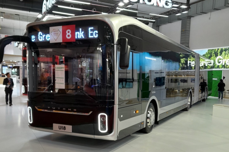 Nowy autobus elektryczny Yutong zaprezentowany w Brukseli - ZielonaGospodarka.pl
