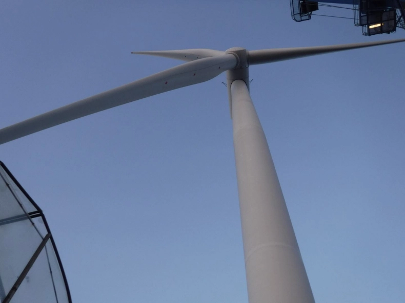 Zainstalowano pierwszą turbinę na morskiej farmie wiatrowej Hornsea Two - ZielonaGospodarka.pl