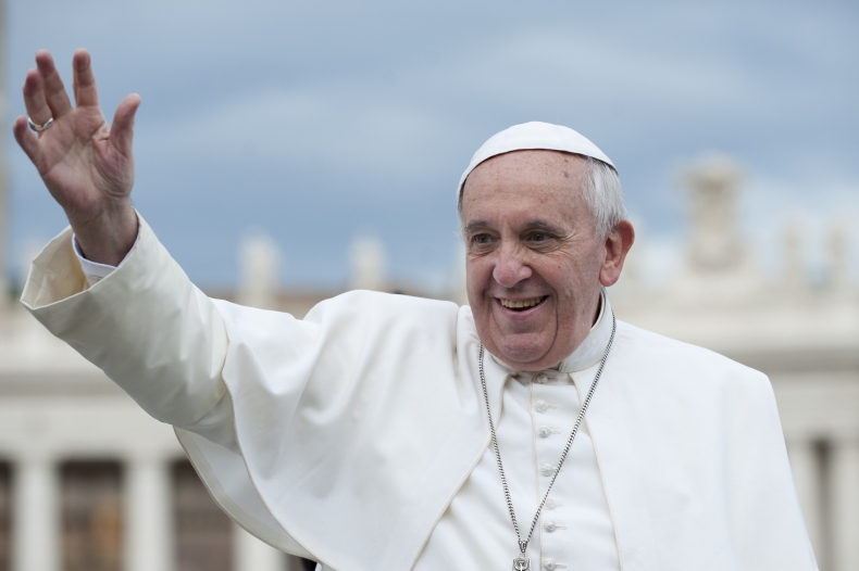Ogłoszono program podróży papieża na konferencję klimatyczną ONZ w Dubaju - ZielonaGospodarka.pl