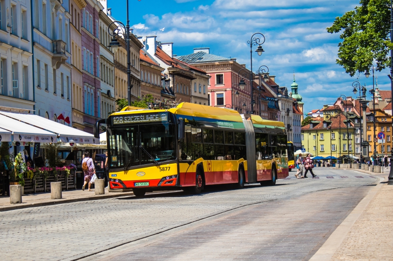 Będą kolejne zakupy pojazdów niskoemisyjnych dla komunikacji miejskiej w Warszawie - ZielonaGospodarka.pl
