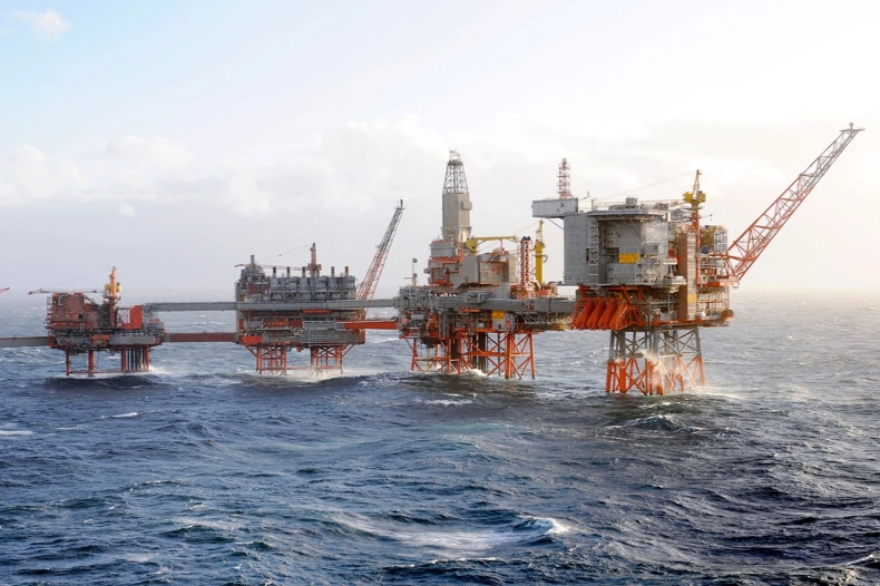 Greenpeace blokuje wydobycie surowców na Morzu Północnym. Wśród "poszkodowanych" PGNiG - ZielonaGospodarka.pl