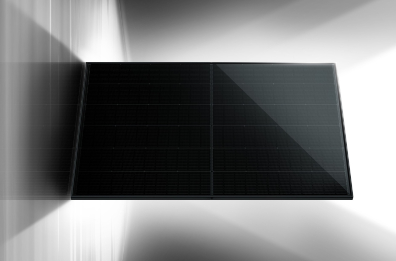 Trina Solar przedstawia nowy, całkowicie czarny moduł Vertex S+ dla zrównoważonej estetyki dachów - ZielonaGospodarka.pl