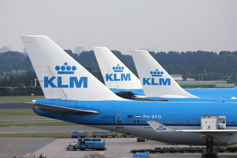 Linie lotnicze KLM przegrały proces o greenwashing z organizacją Fossil Free - ZielonaGospodarka.pl