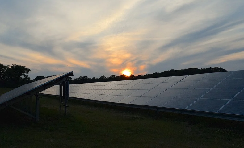 Energa rozpoczęła budowę farmy fotowoltaicznej o mocy 20 MW - ZielonaGospodarka.pl