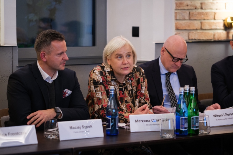 Polski Kongres Klimatyczny 2025: politycy i biznes o najważniejszych wyzwaniach transformacji - ZielonaGospodarka.pl