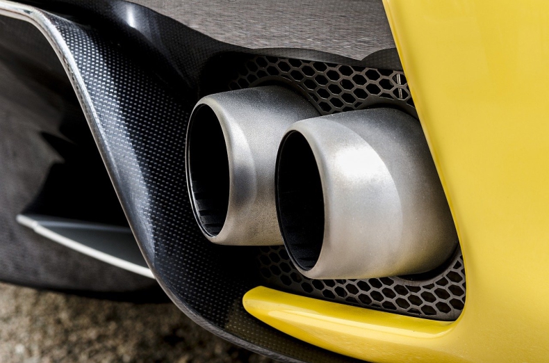 Zmowa Dailmer, BMW i Volkswagen ograniczyła rozwój techniczny redukcji emisji tlenku azotu - ZielonaGospodarka.pl