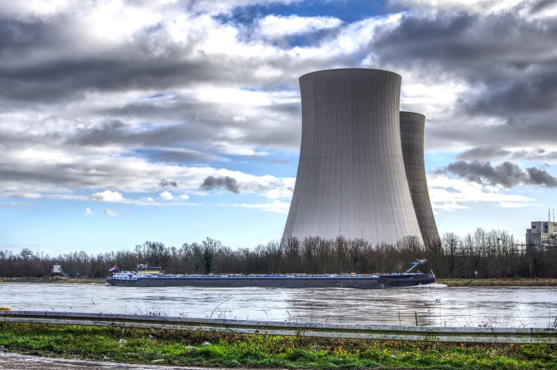 Brytyjski rząd chce zablokować udział Chin w budowie elektrowni jądrowych - ZielonaGospodarka.pl