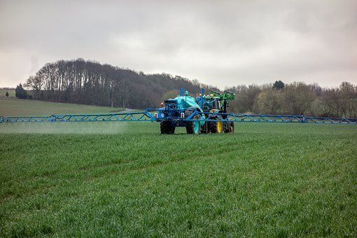 Rząd wstrzymał rozmowy na temat pestycydów w żywności - ZielonaGospodarka.pl