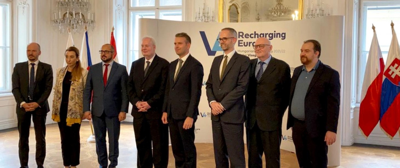 Nieformalne spotkanie ministrów środowiska V4 w Budapeszcie - ZielonaGospodarka.pl