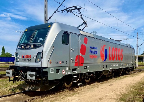  Lotos Kolej odebrała pierwszą lokomotywę TRAXX DC3 z Akiem  - ZielonaGospodarka.pl