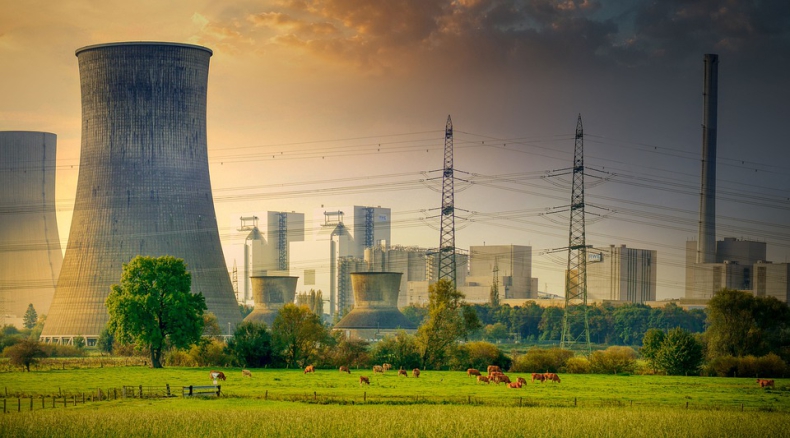 Prezydent Macron zapowiada budowę reaktorów jądrowych typu EPR - ZielonaGospodarka.pl