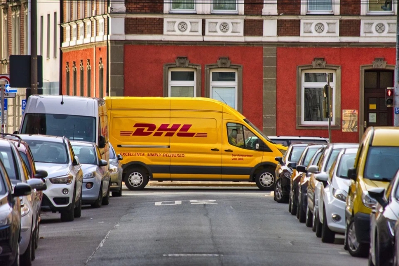 DHL i Shell testują ciężarówki napędzane Bio-LNG w celu zmniejszenia emisji dwutlenku węgla - ZielonaGospodarka.pl