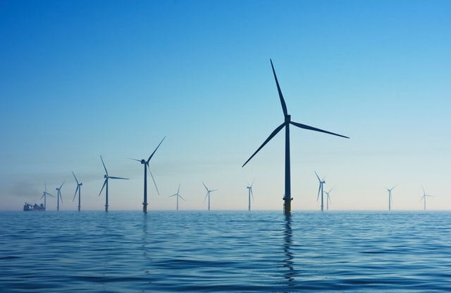 Firmy z łańcucha dostaw morskiej energetyki wiatrowej otrzymają 4 mln euro wsparcia - ZielonaGospodarka.pl