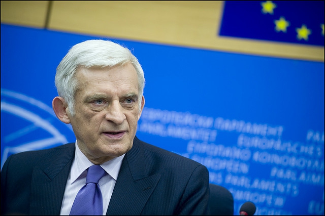 Rzońca: system handlu emisjami uderza w biedniejsze kraje UE; Buzek: ceny energii rosną na całym świecie - ZielonaGospodarka.pl