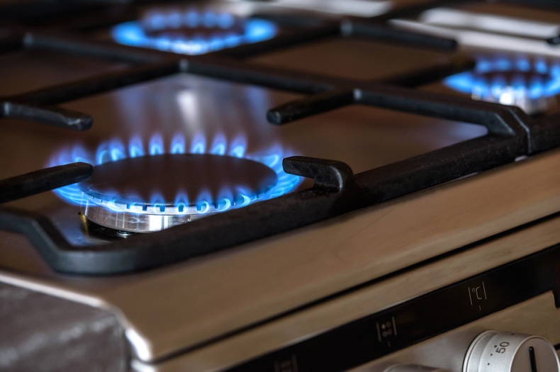 Sprzedawcy gazu, których mogą wybrać gospodarstwa domowe, muszą mieć zatwierdzoną taryfę - ZielonaGospodarka.pl