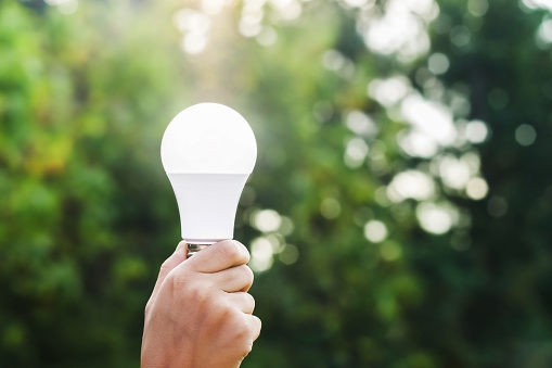 Energa Oświetlenie wymieniła ponad 74 tys. opraw lamp na energooszczędne ledowe - ZielonaGospodarka.pl