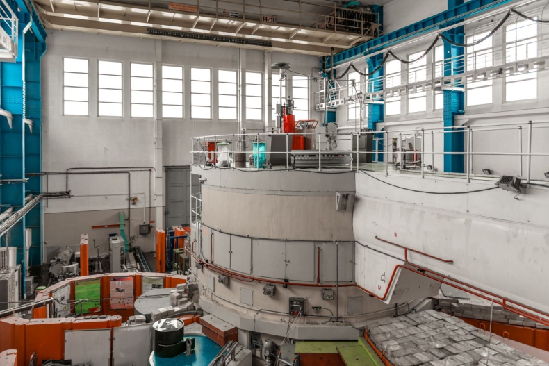 Macron zapowiedział budowę sześciu nowych reaktorów EPR2 - ZielonaGospodarka.pl