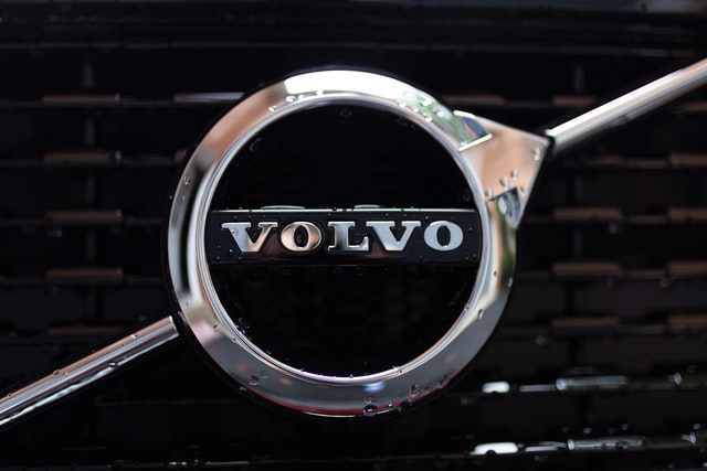 Volvo szykuje się na rekordowo dobry rok w Polsce. Mimo problemów z dostępnością półprzewodników do elektryków - ZielonaGospodarka.pl