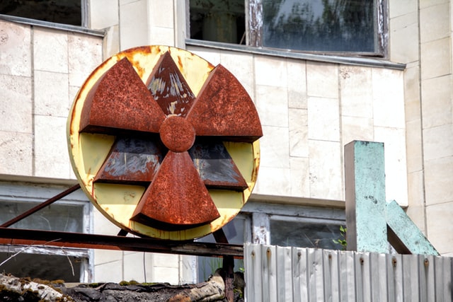 MAEA: utraciliśmy kontakt z systemami monitorującymi poziom promieniowania odpadów radioaktywnych w Czarnobylu - ZielonaGospodarka.pl