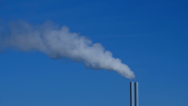 Zanieczyszczenie powietrza pyłami silniejsze przy inwersji temperatury - ZielonaGospodarka.pl