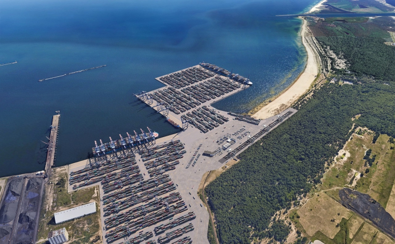 Terminal instalacyjny offshore cumuje w Porcie Gdańsk - ZielonaGospodarka.pl