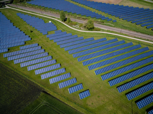 EDP Renewables i Bristol Myers Squibb zawierają umowę PPA dla elektrowni Cattlemen Solar Park - ZielonaGospodarka.pl
