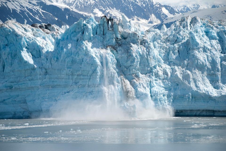 Pod lodami Antarktydy kryje się gigantyczny system wodny - ZielonaGospodarka.pl