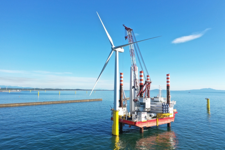 W Japonii zainstalowano pierwszą morską turbinę marki Vestas  - ZielonaGospodarka.pl