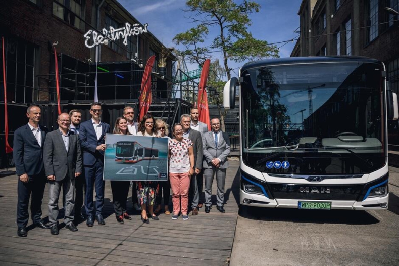 Elektryczne autobusy w przyszłym roku wyjadą na ulice Gdańska - ZielonaGospodarka.pl