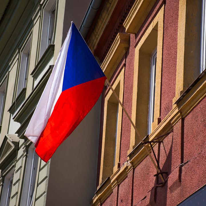 Czechy zatwierdziły limit cenowy na energię elektryczną i gaz - ZielonaGospodarka.pl