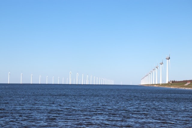 Pierwsza morska farma wiatrowa we Francji kosztowała 2 mld euro - ZielonaGospodarka.pl