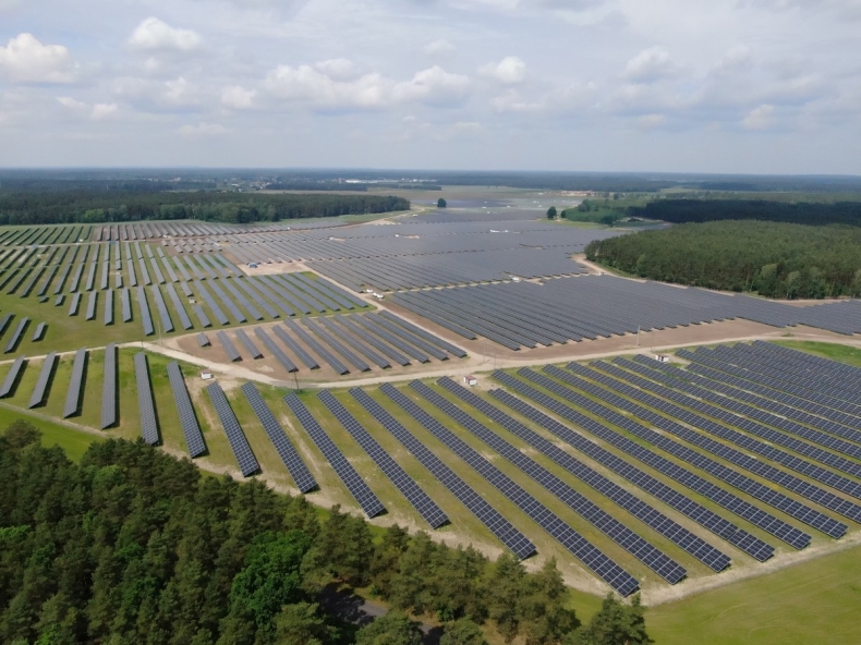 Orlen zakończył budowę jednej z największych farm fotowoltaicznych w kraju - ZielonaGospodarka.pl