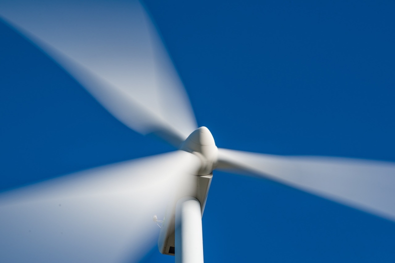 Francuski rząd prosi EDF o maksymalne wykorzystanie turbin wiatrowych, aby przetrwać zimę - ZielonaGospodarka.pl