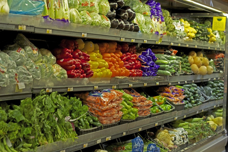  Polacy chcą zakazu pakowania owoców i warzyw w plastik! - ZielonaGospodarka.pl
