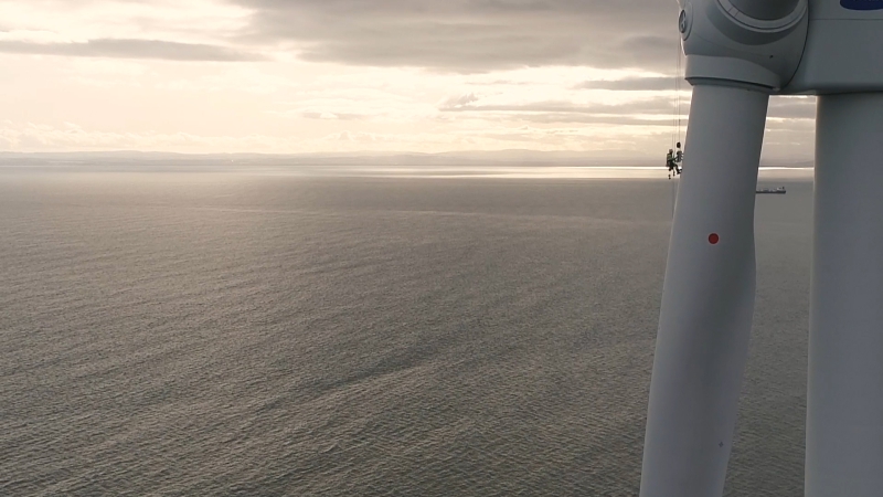 Pełzający po turbinach BladeBUG pomoże zaoszczędzić sektorowi offshore 250 milionów funtów rocznie-ZielonaGospodarka.pl