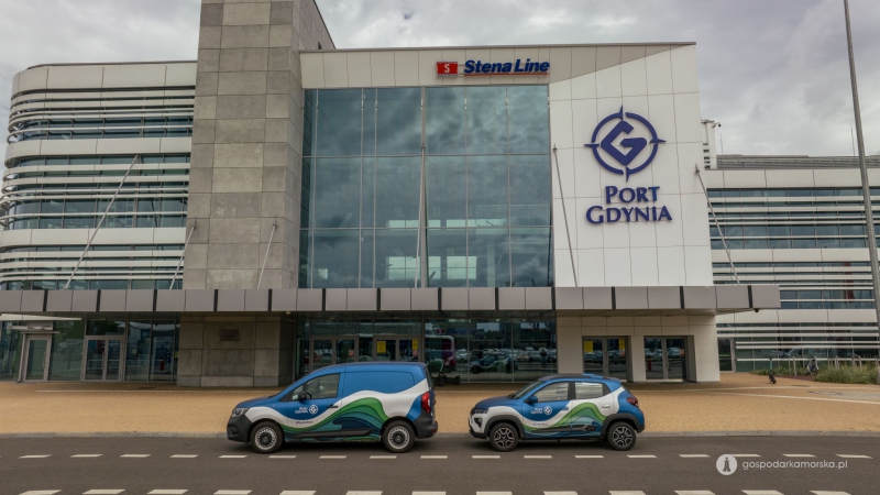 Port Gdynia. Elektryczne auta i rowery dla pracowników-ZielonaGospodarka.pl