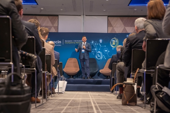 Pierwszy w Polsce „wodorowy networking” na konferencji H2Szczecin – Wodór Napędem Regionów-ZielonaGospodarka.pl