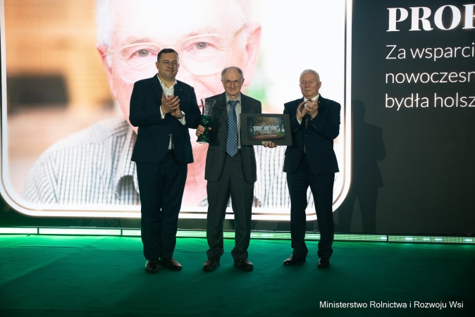 Odpowiedzialna hodowla i dbałość o dobrostan krów. Polska liderem w produkcji mleka (Mleczna Gala 2026)-ZielonaGospodarka.pl