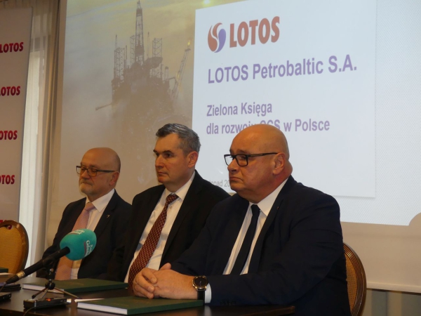 Grupy Lotos i Azoty opracowały Zieloną Księgę. Chcą ograniczać emisję CO2-ZielonaGospodarka.pl